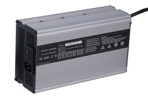 Incarcator / Redresor Acumulatori LiFePO4, 48V, 10A, Model DL-600W