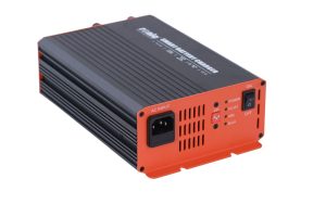 Incarcator / Redresor Inteligent Multifunctional pentru Acumulatori 12V, 30A, Model GS-1230B