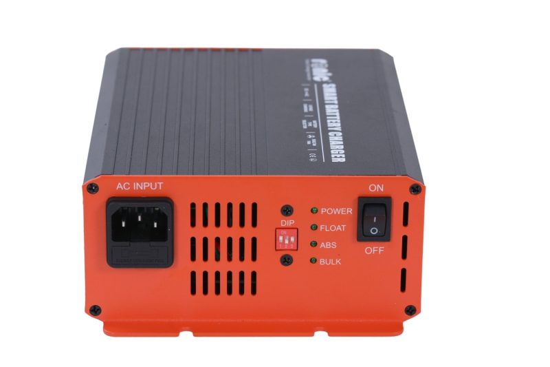 Incarcator / Redresor Inteligent Multifunctional pentru Acumulatori 24V, 10A, Model GS-2410B - imagine 3
