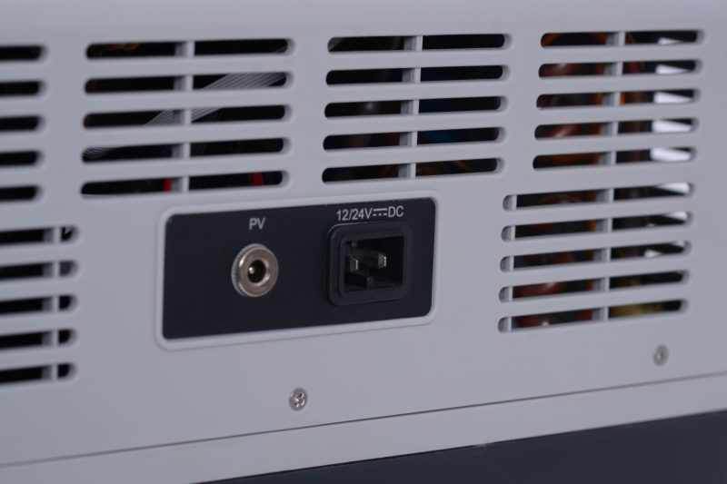 Lada Frigorifica Portabila cu Compresor, RONIC FCR-30A, 30 litri, functie Bluetooth + Baterie - imagine 7